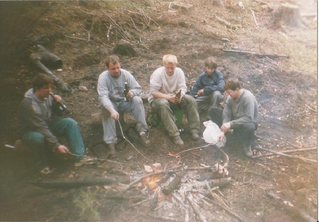 Sázení stromků 2004 - D.Zange,J.Ungrád,S.Samek,M.Nauge.,R.Zange