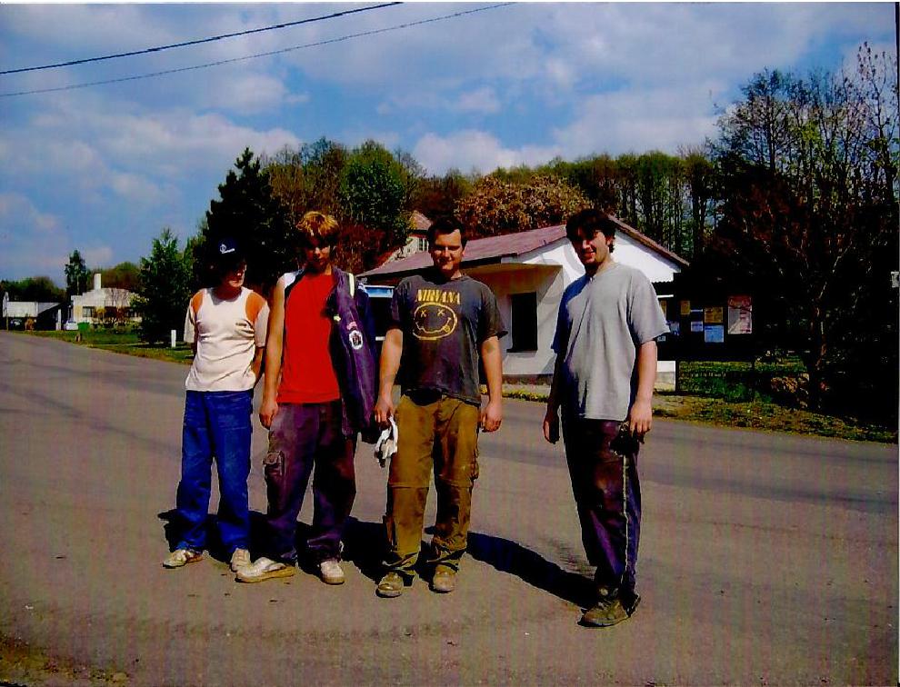 2007 - č.4 - O.Tomáš,M.Nauge.,S.Samek,D.Zange